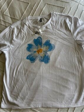 Ivory Ella White T-Shirt with Blue Floral Print